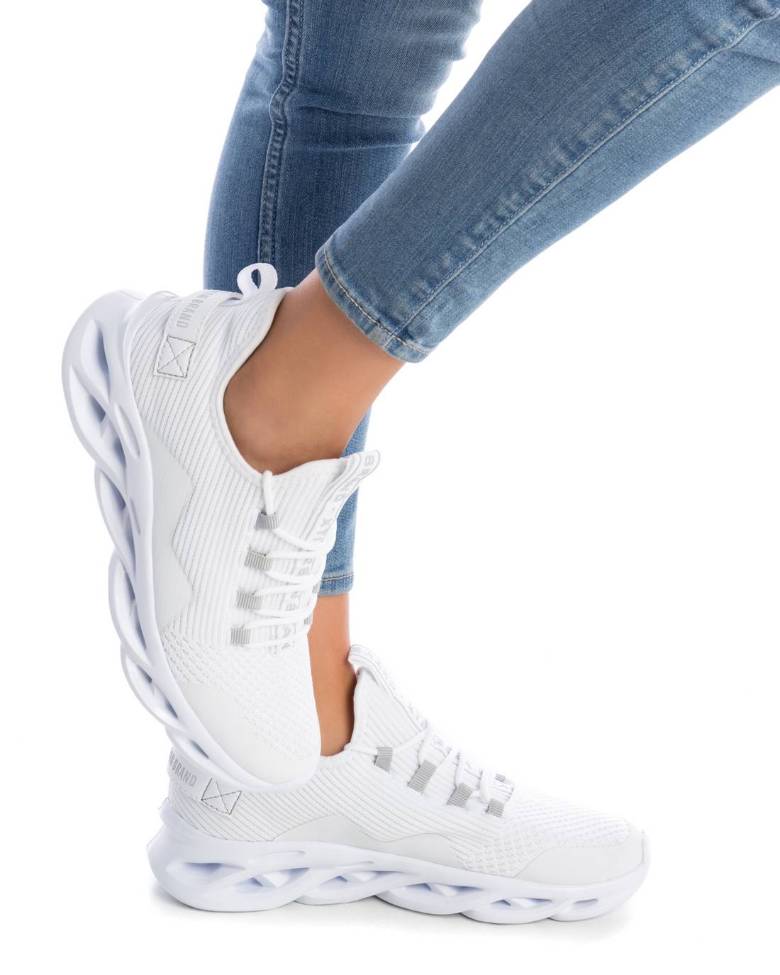 WOMEN'S SNEAKER XTI 04361604