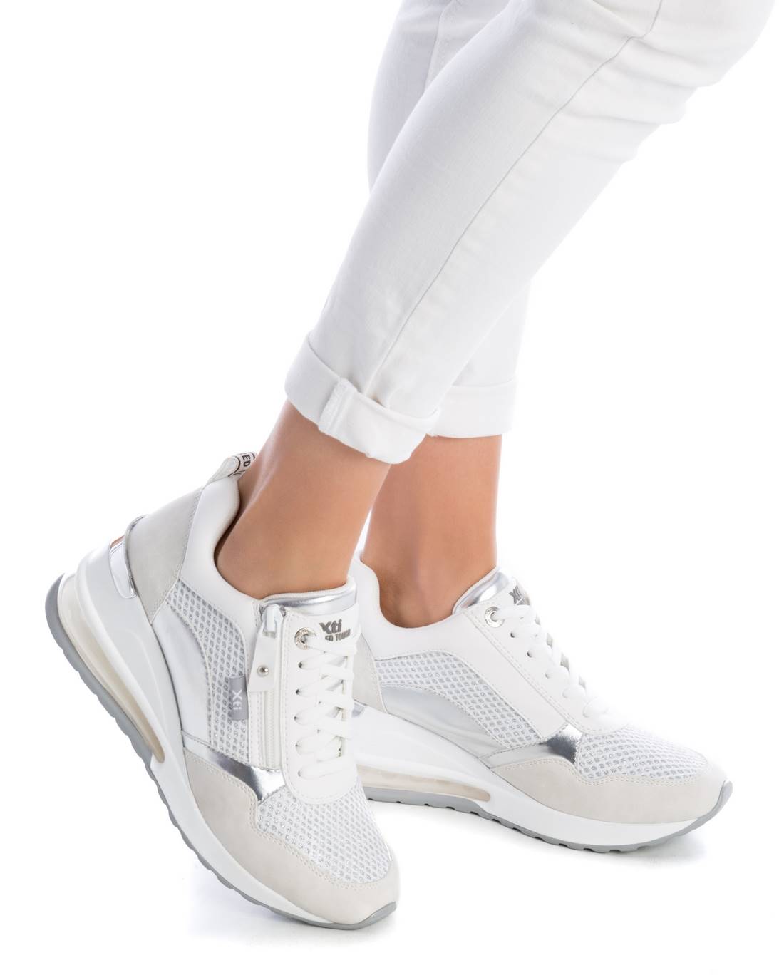 WOMEN'S SNEAKER XTI 04485505