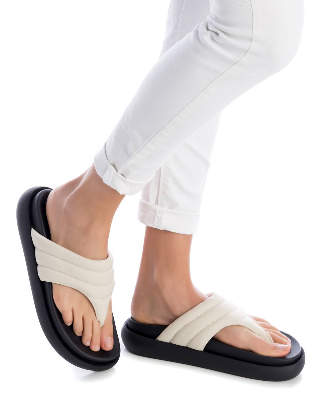 WOMEN'S SANDAL XTI 04492702