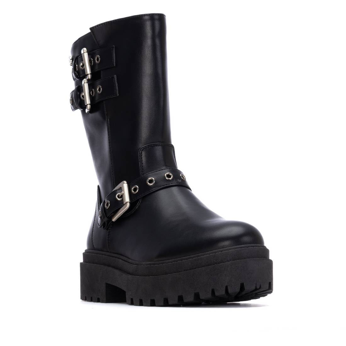 Botin de mujer plano Xti basic 13046101