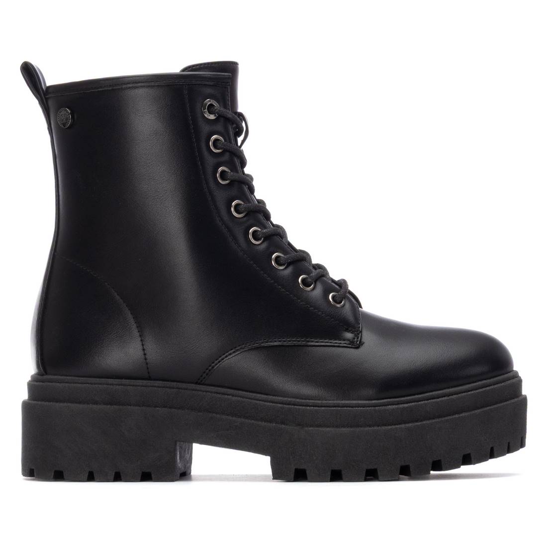 Botin de mujer plano Xti basic 13053901