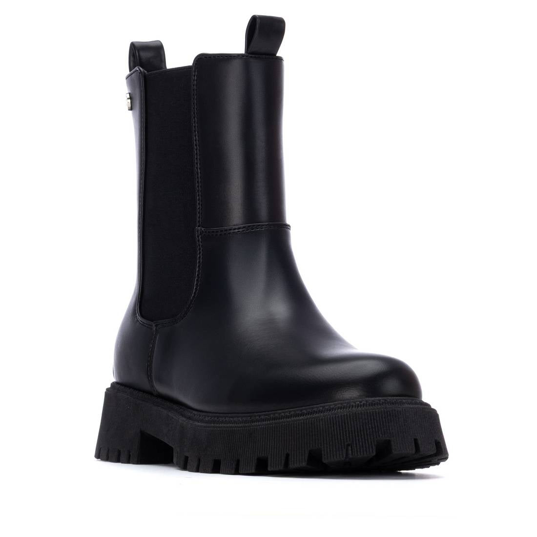 Botin de mujer plano Xti basic 13054101