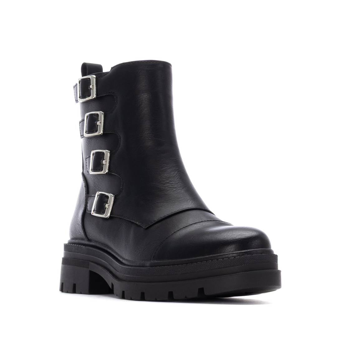 Botin de mujer plano Xti basic 13057401