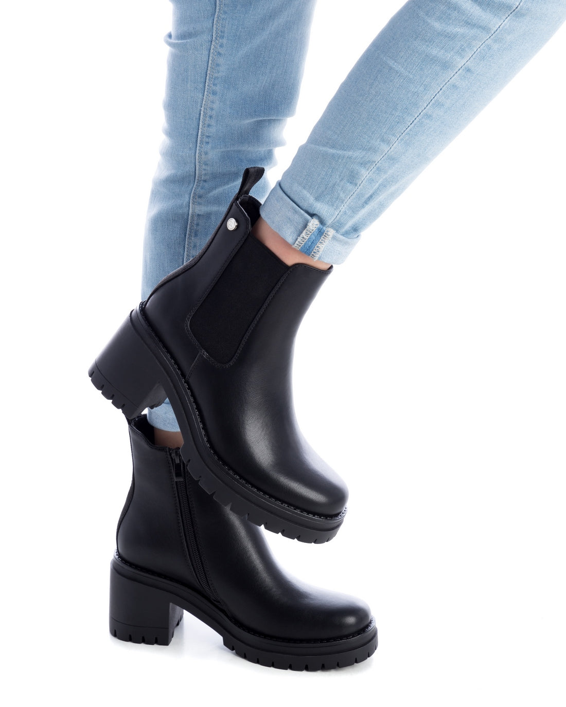 WOMEN'S ANKLE BOOT XTI 14018801