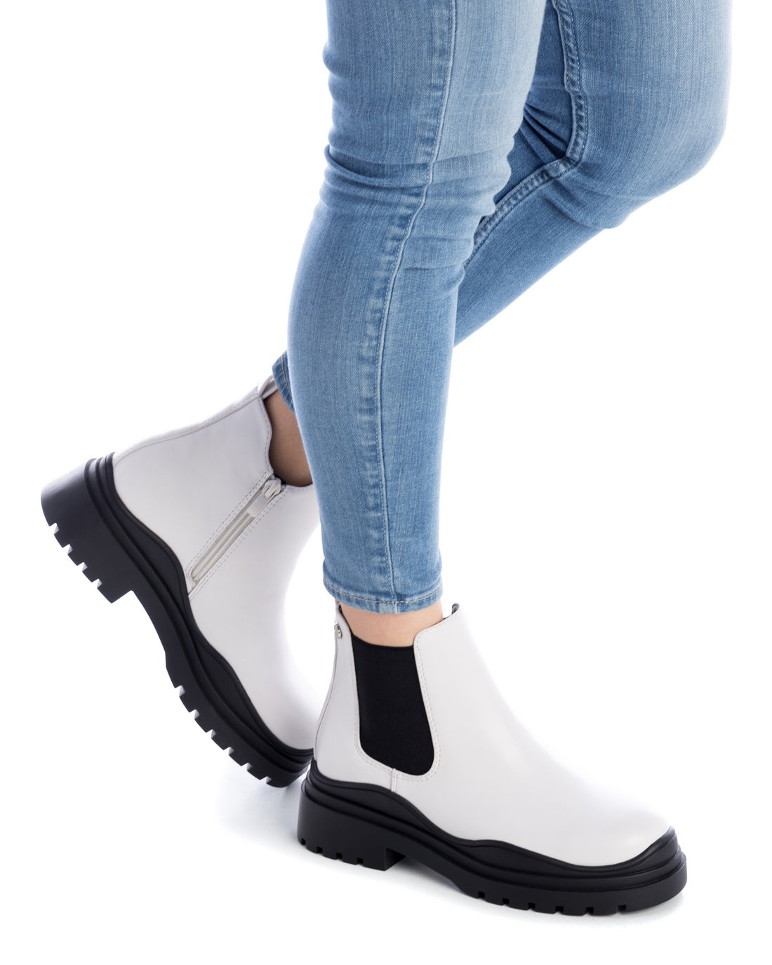 WOMEN'S ANKLE BOOT XTI 14037102