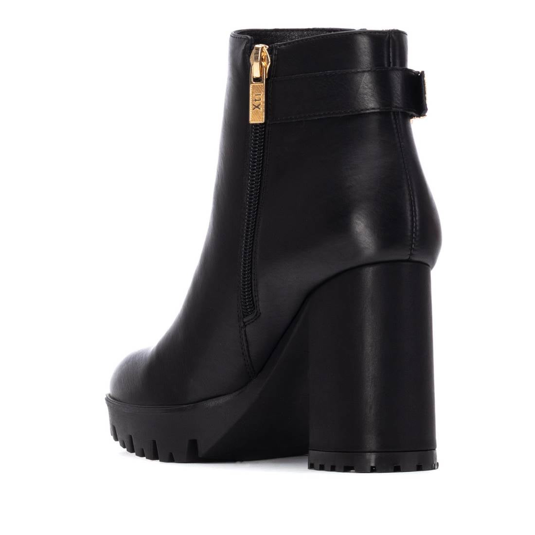 Botin de mujer con tacón Xti 14058301