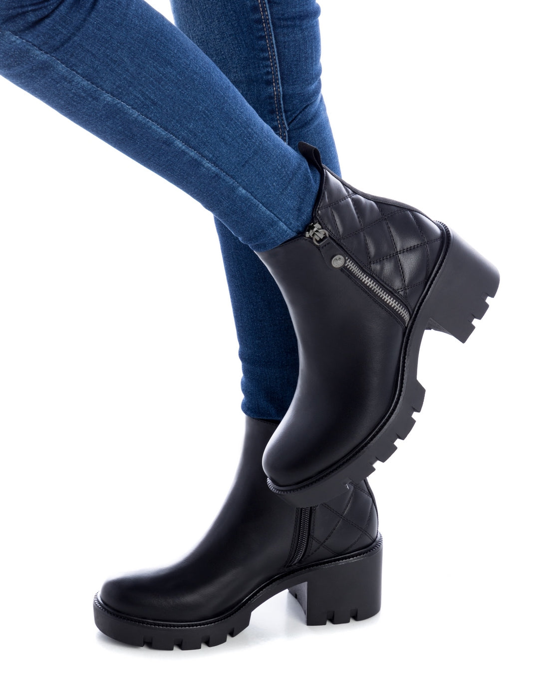 WOMEN'S ANKLE BOOT XTI 14062201