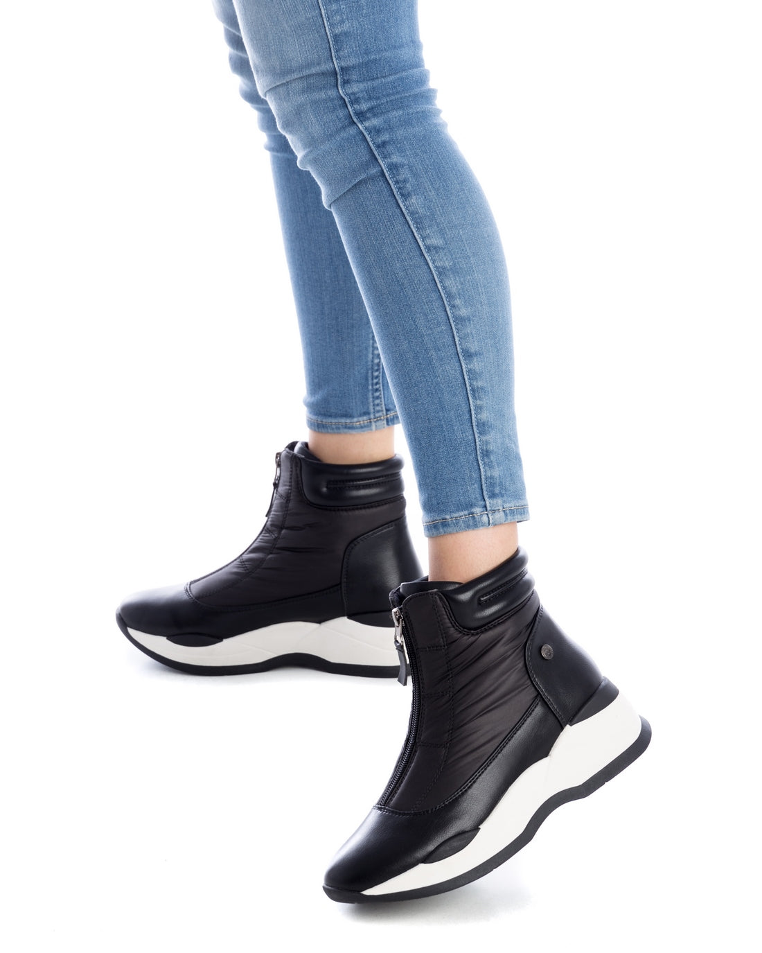 WOMEN'S ANKLE BOOT XTI 14062801