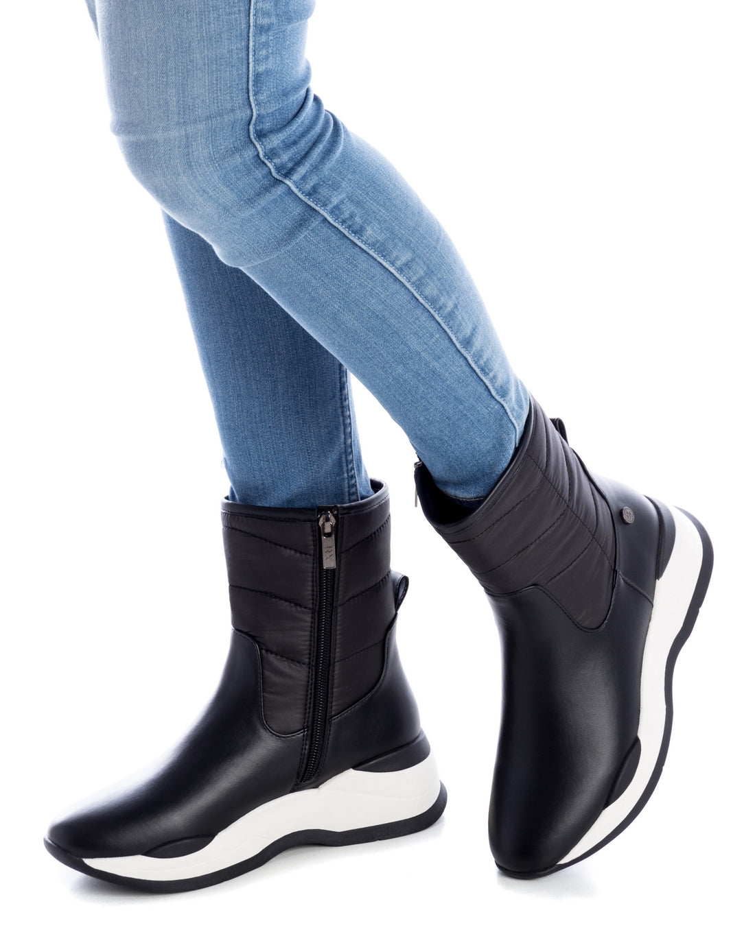 WOMEN'S ANKLE BOOT XTI 14063402