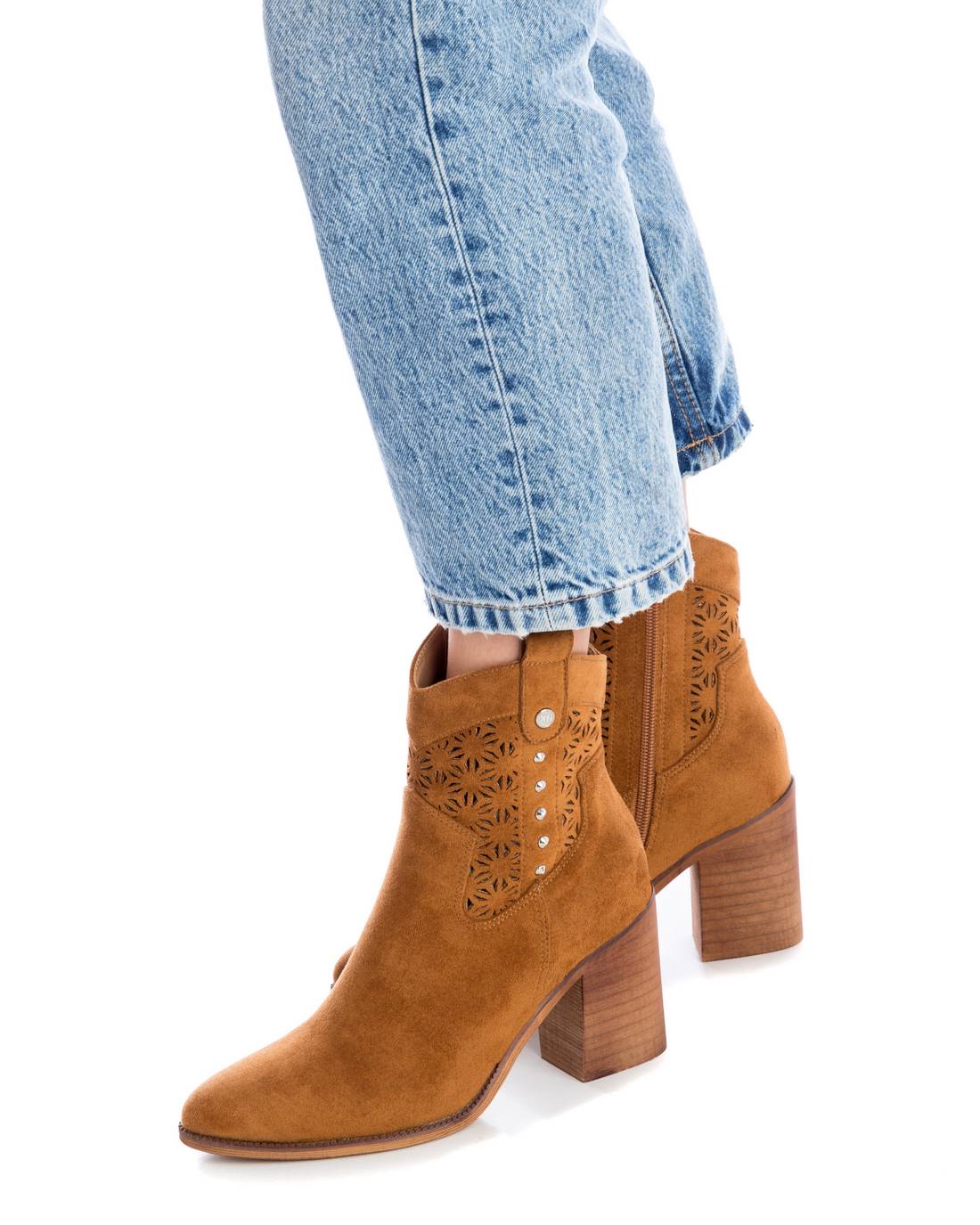 WOMEN'S ANKLE BOOT XTI 14139001