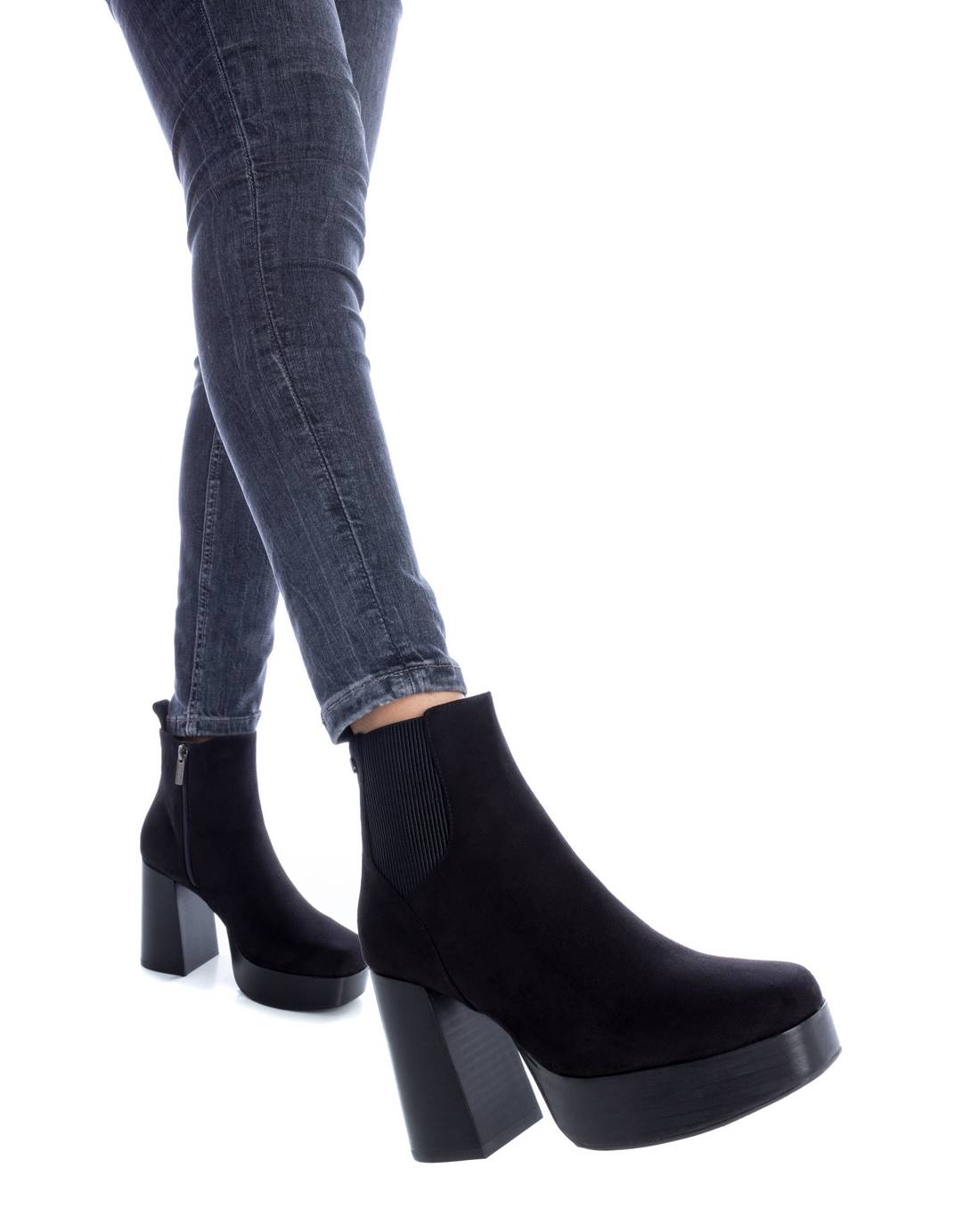 WOMEN'S ANKLE BOOT XTI 14219303