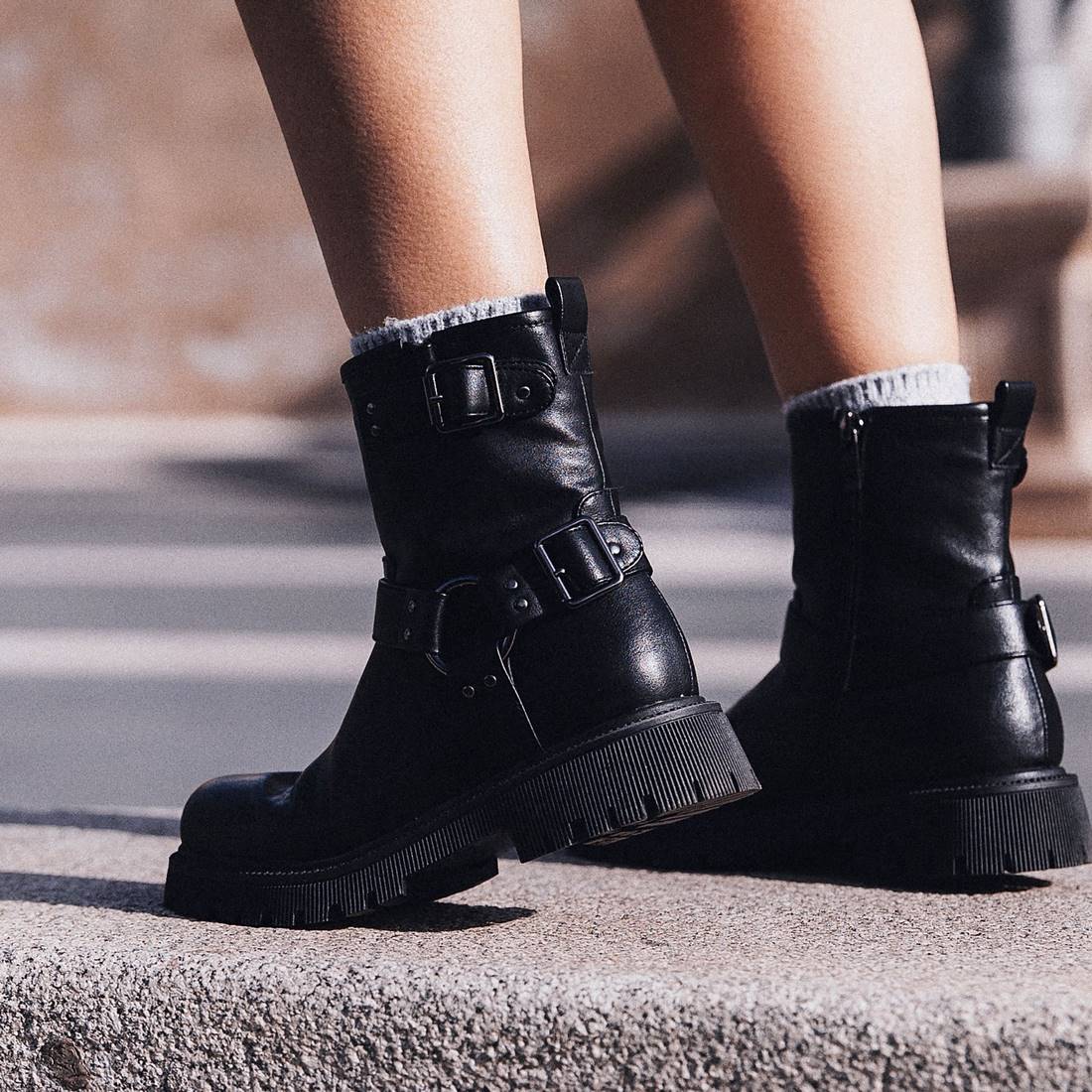 WOMEN'S ANKLE BOOT XTI 14293601