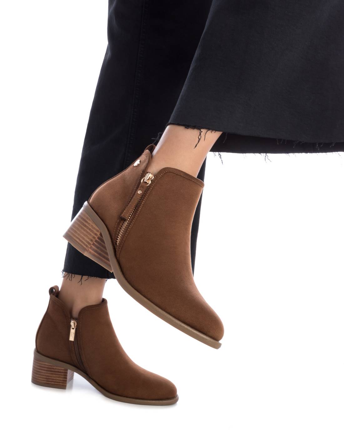 WOMEN'S ANKLE BOOT XTI 14342004