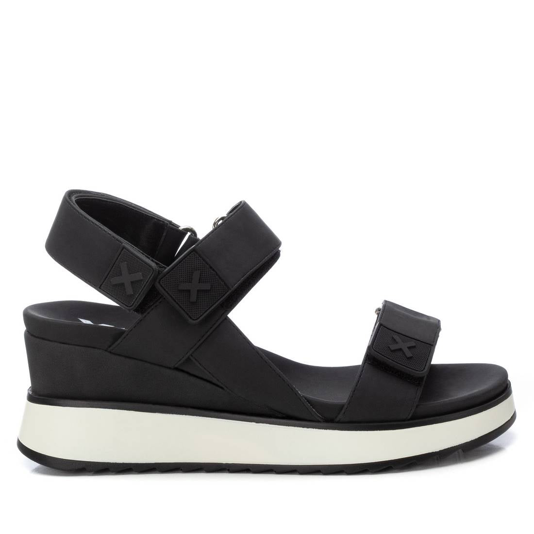Sandalia XTI Para Mujer - Plataforma De 4 Cm, Hebilla Ajustable, Suela Antideslizante, Estilo Vegano Y Cómodo