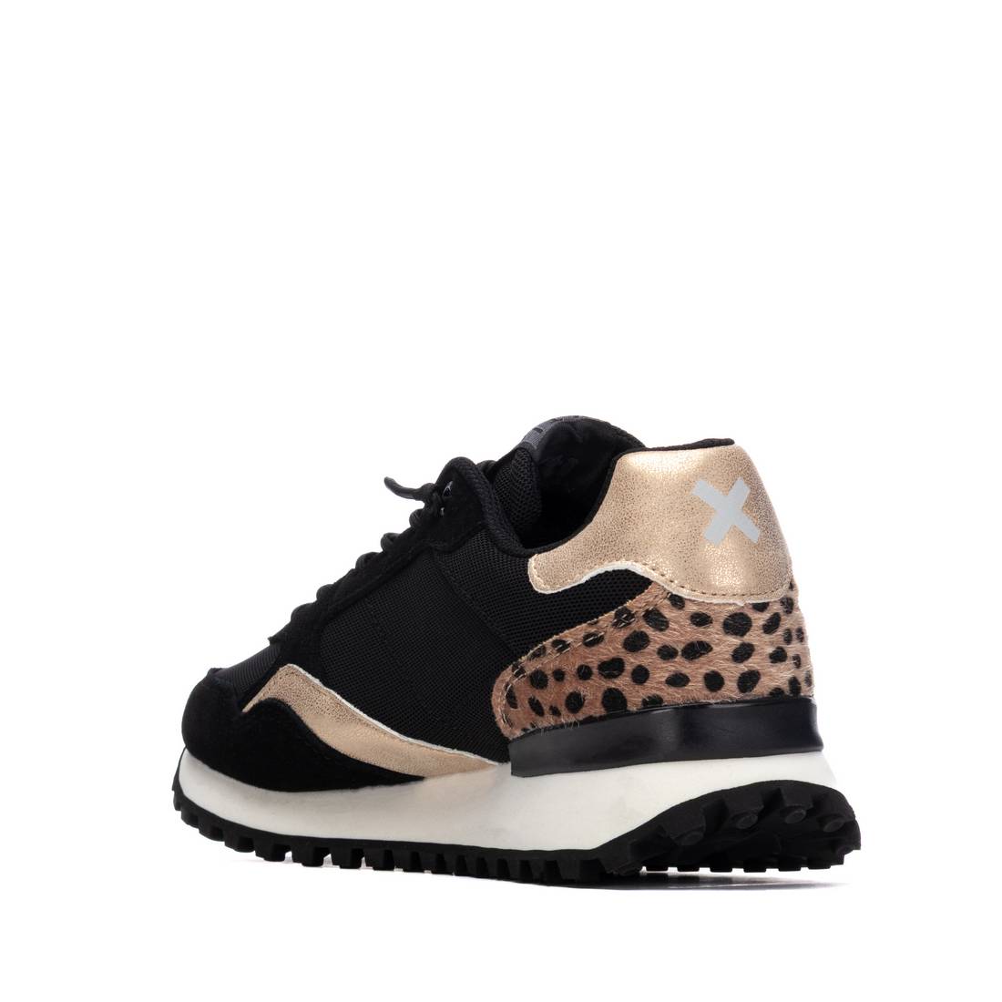Zapatilla de mujer plano Xti 14416102
