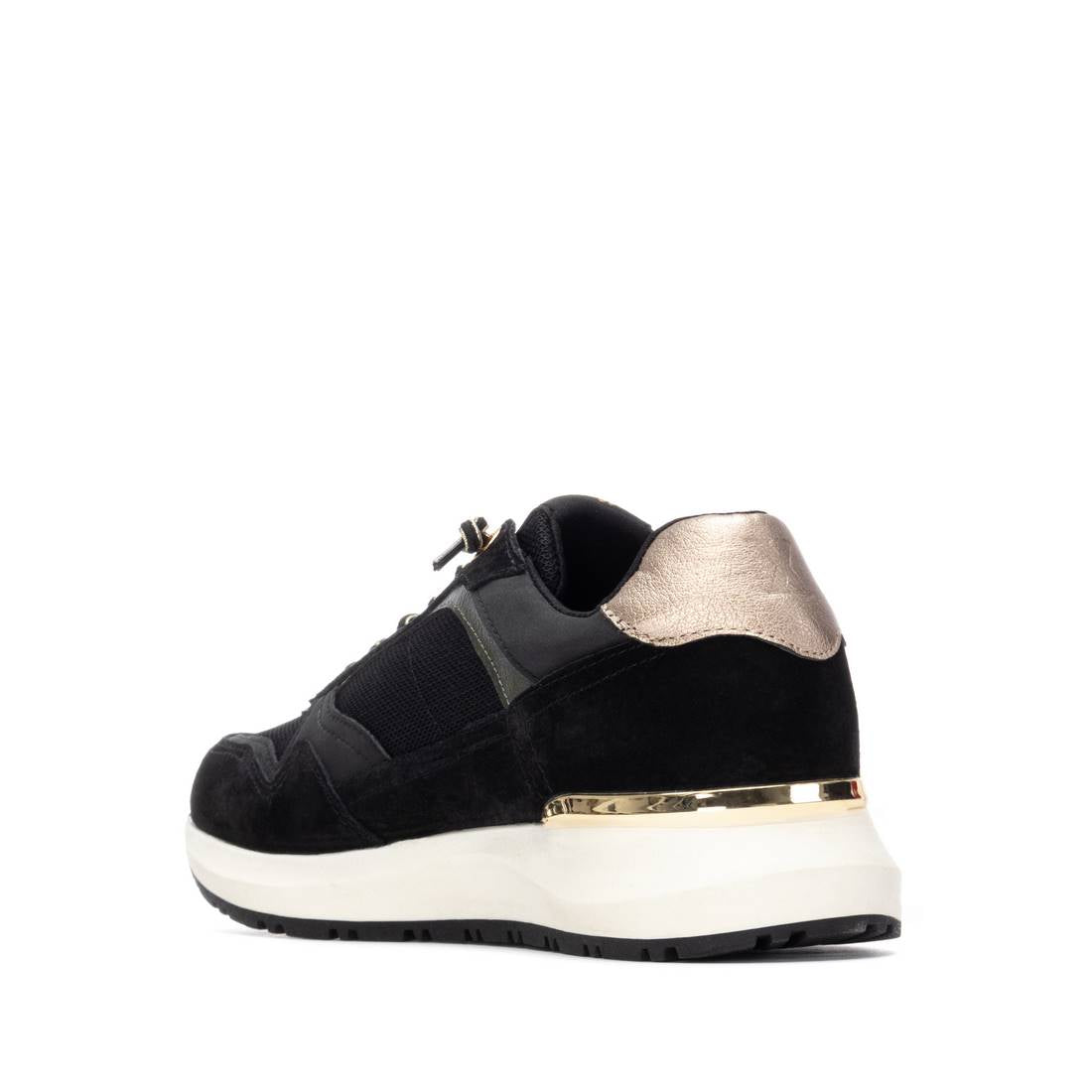 Zapatilla de mujer plano Xti 14420602