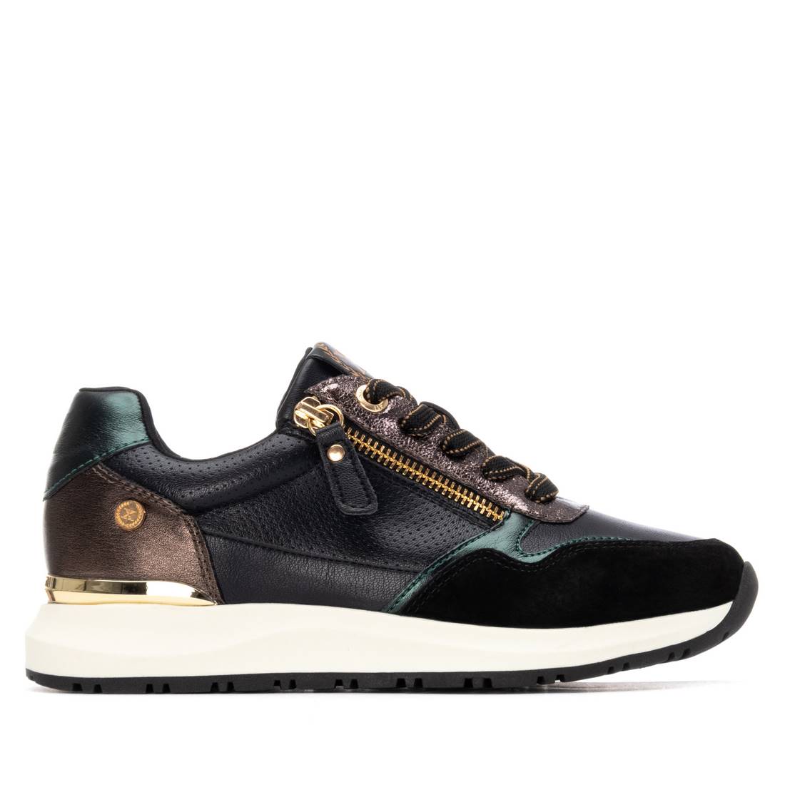 Zapatilla de mujer plano Xti 14421801