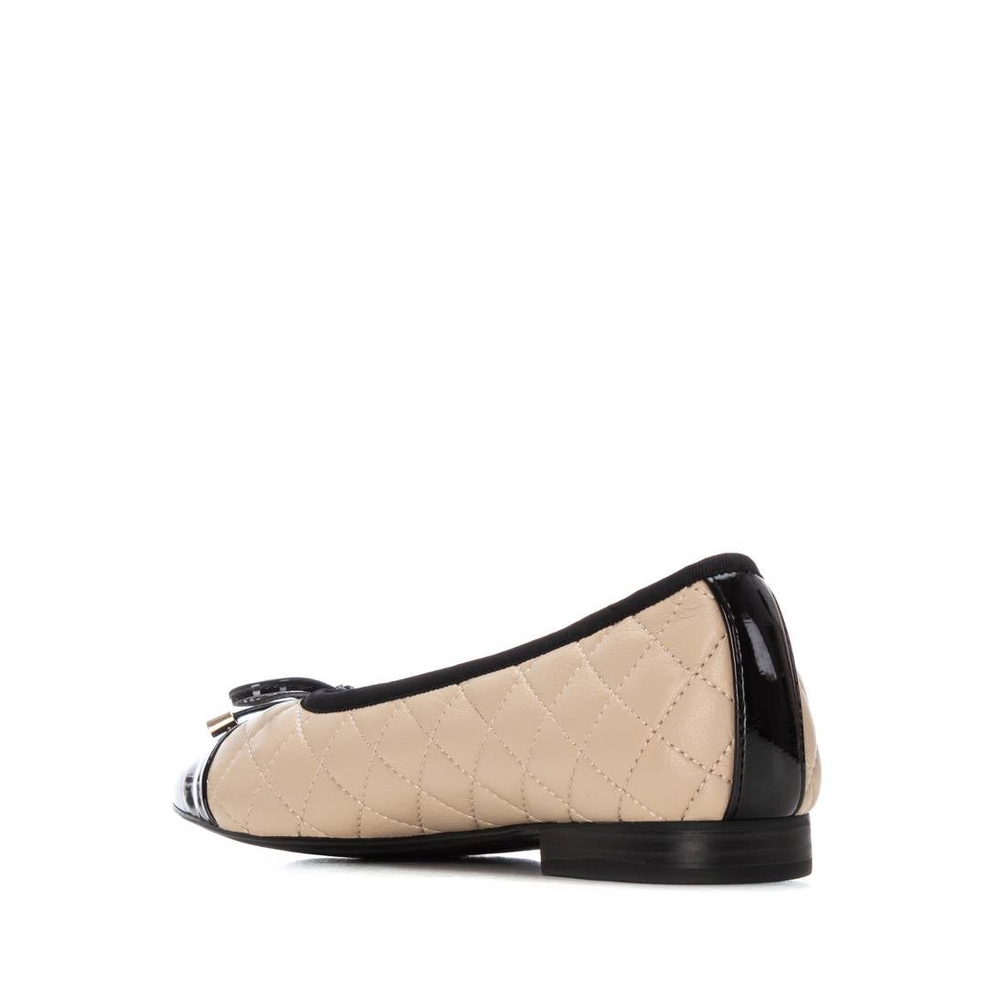 Zapato de mujer plano Xti 14424501