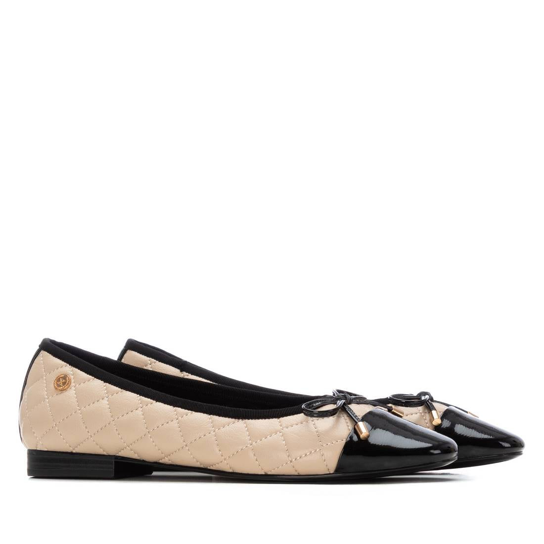 Zapato de mujer plano Xti 14424501