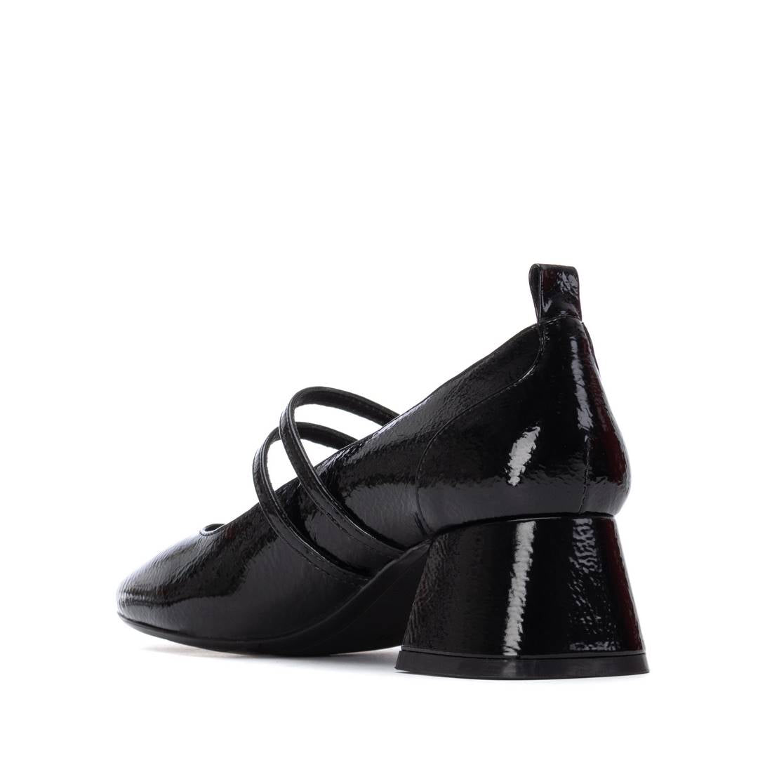 Zapato de mujer con tacón Xti 14425504