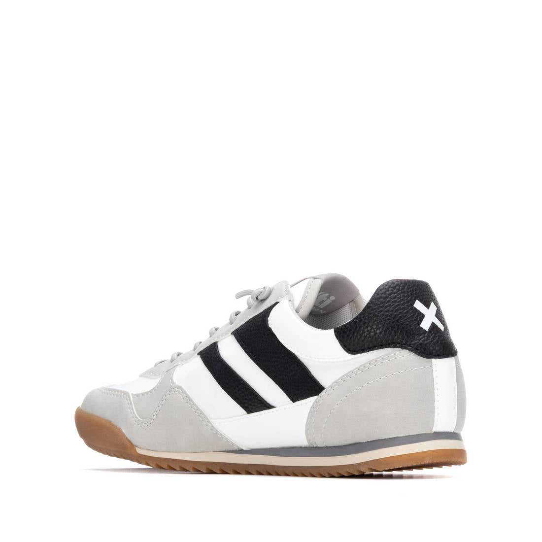 Zapatilla de hombre plano Xti 14434701