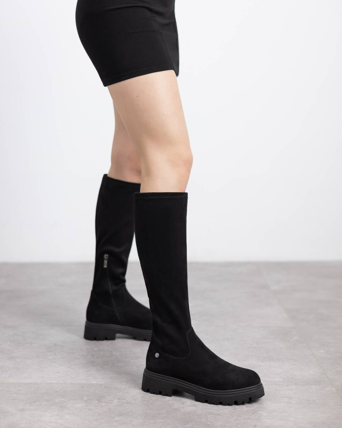 Bota de mujer plano Xti 14439301