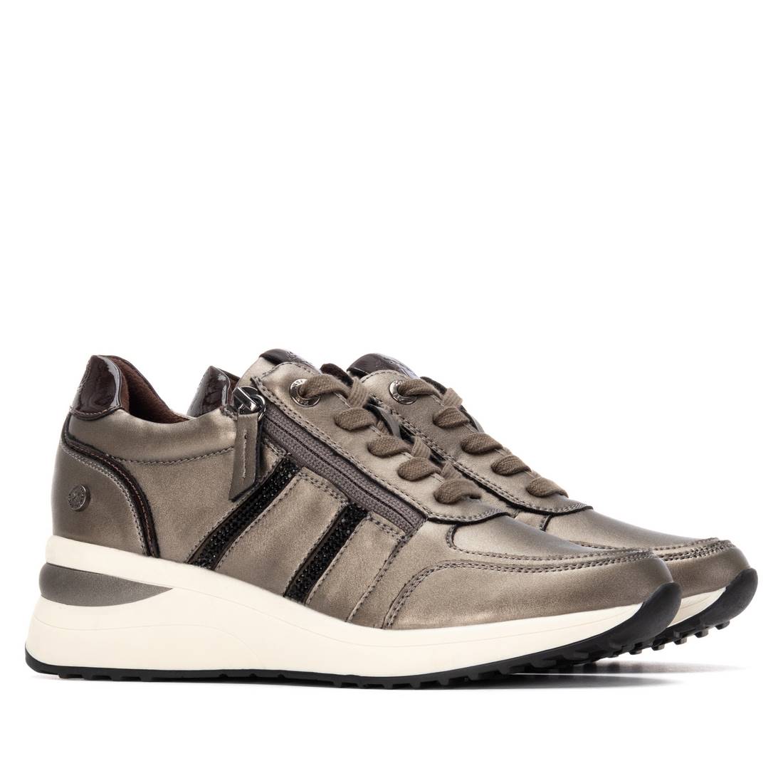 Zapatilla de mujer con cuña Xti 14440703