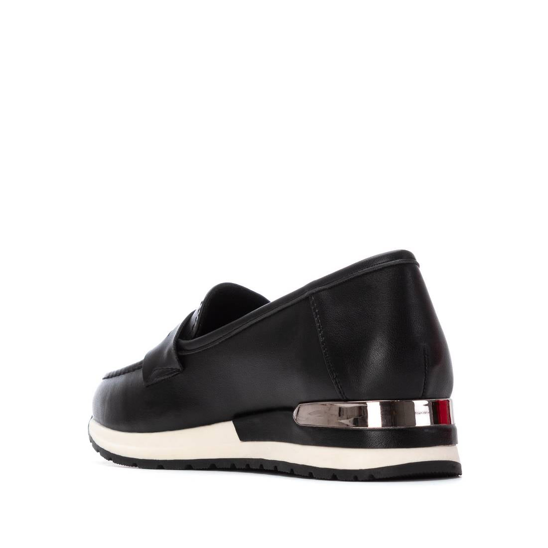 Zapato de mujer plano Xti 14440803