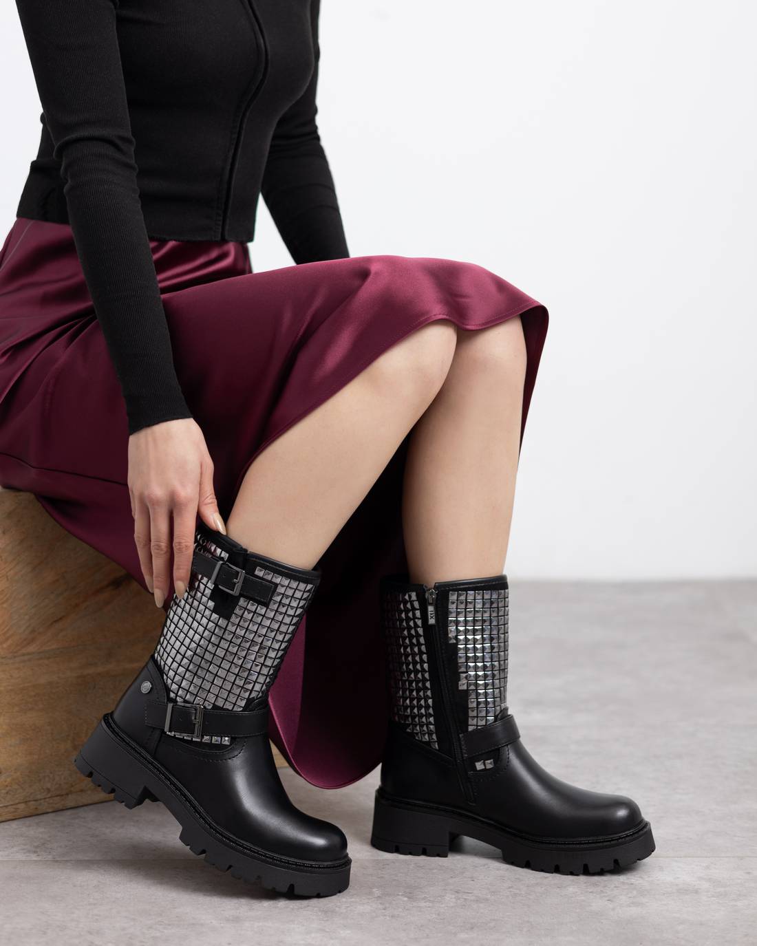 WOMEN'S ANKLE BOOT XTI 14447201