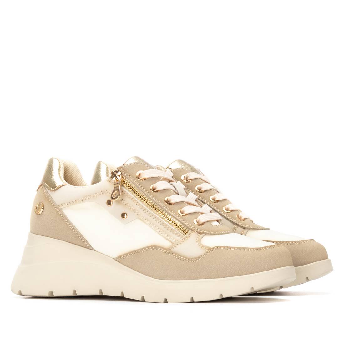 Zapatilla de mujer con cuña Xti 14450002