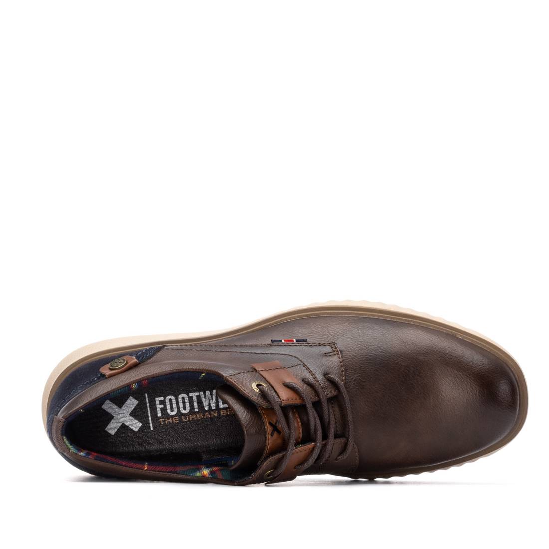 Zapato de hombre plano Xti 14451001