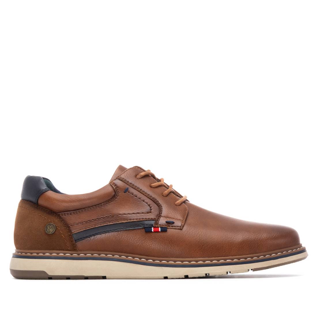Zapato de hombre plano Xti 14451103