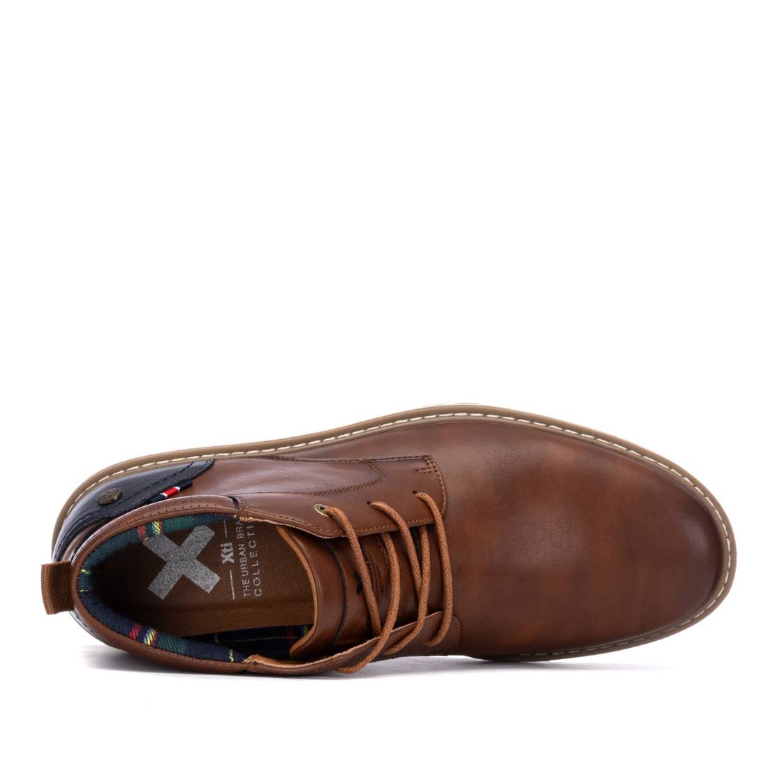 Botin de hombre plano Xti 14451203