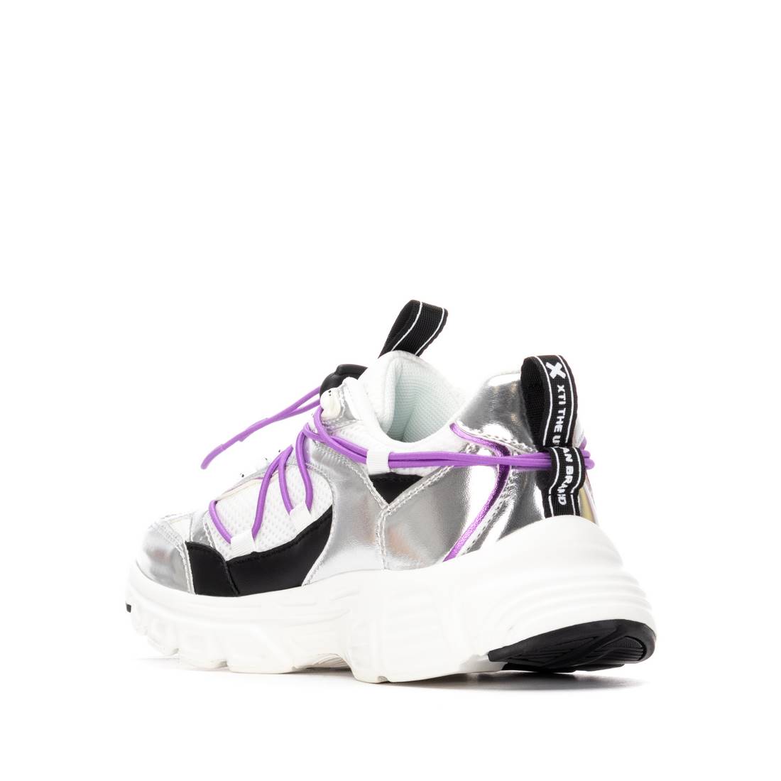 Zapatilla de mujer plano Xti 14453402