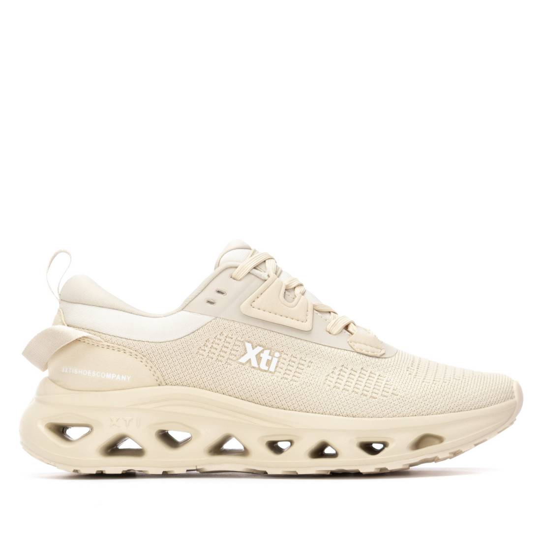 Zapatilla de mujer plano Xti 14454304