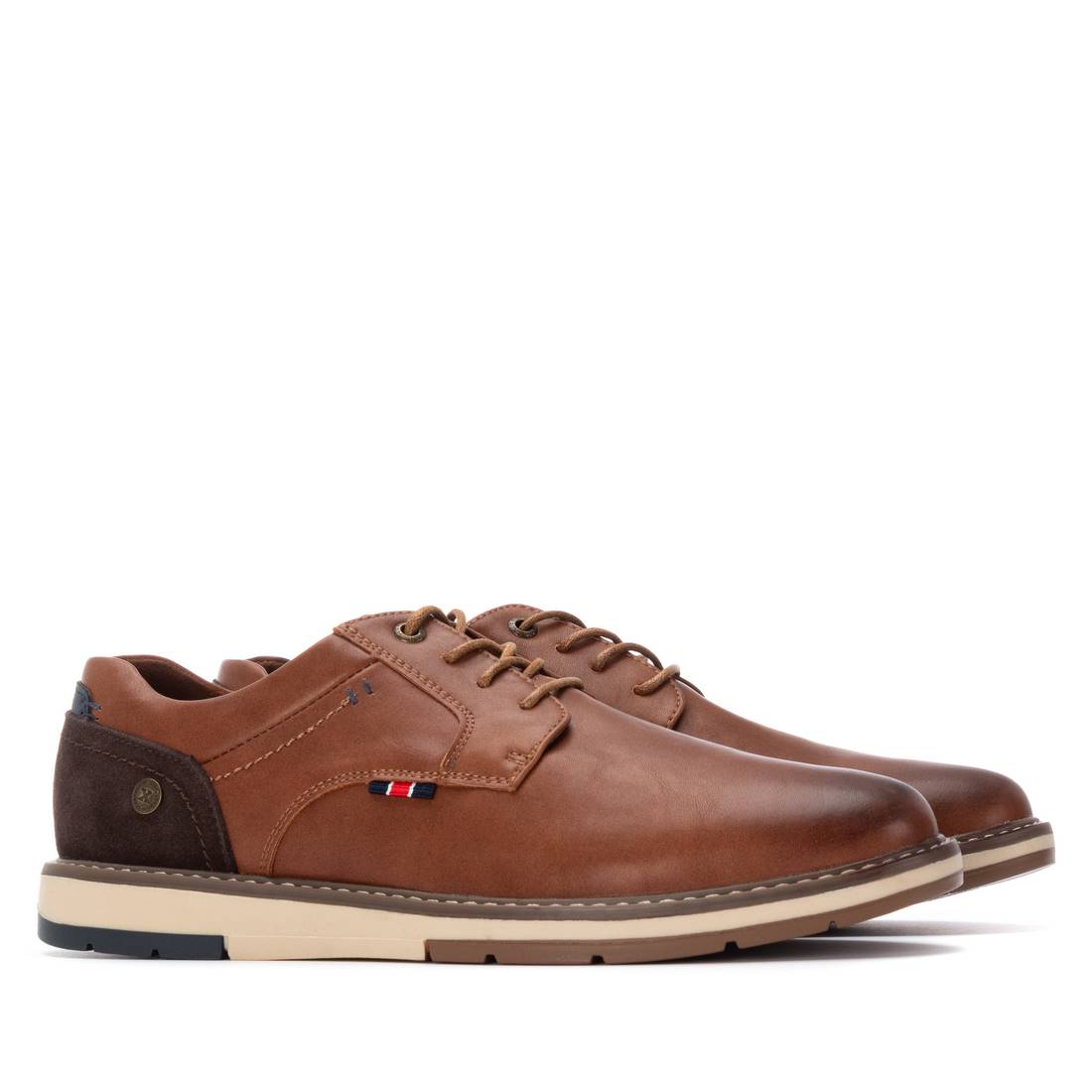 Zapato de hombre plano Xti 14456103