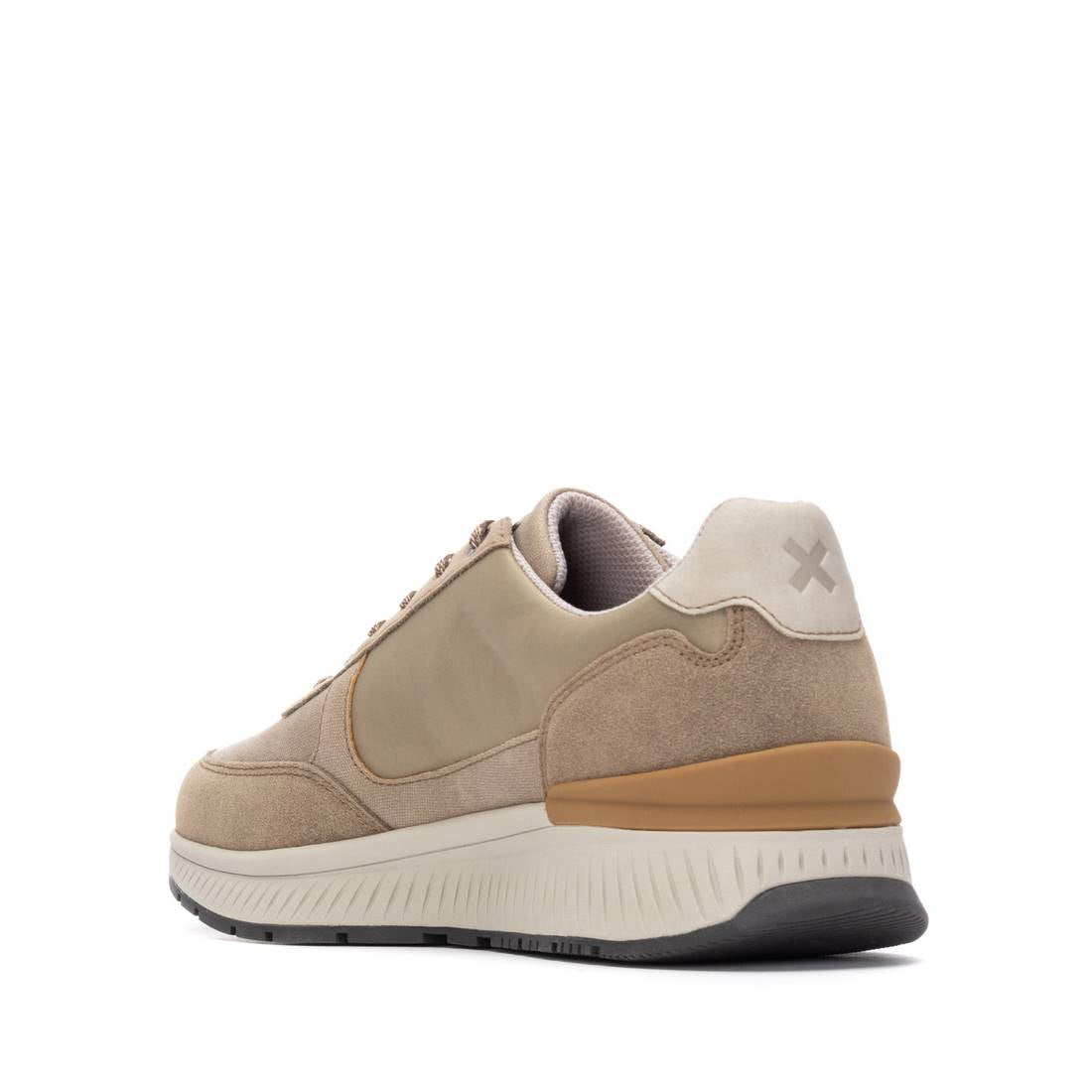 Zapatilla de hombre plano Xti 14462502