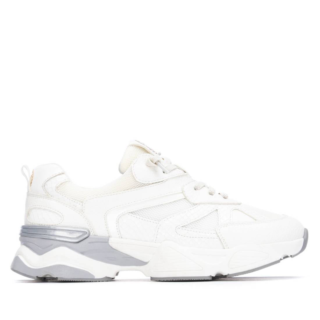 Zapatilla de mujer plano Xti 14465304