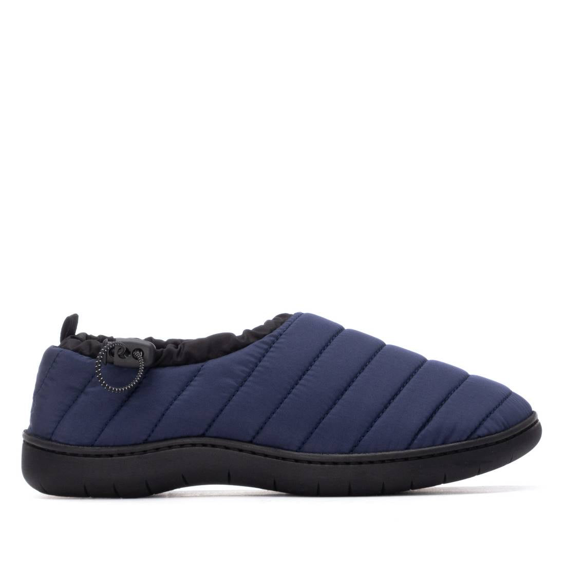 Slipper de hombre plano Xti 14470903