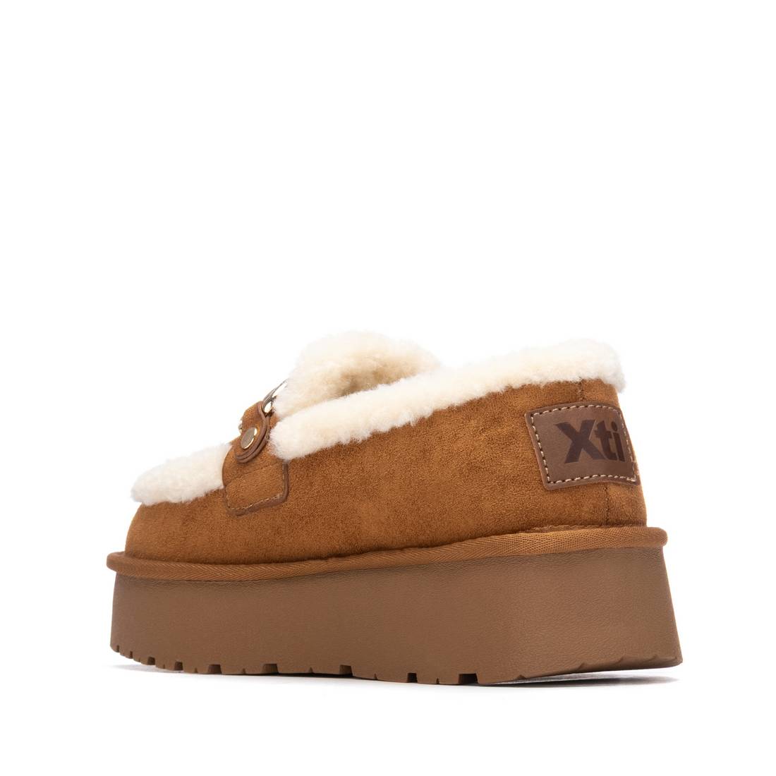 Zapato de mujer plano Xti 14472001