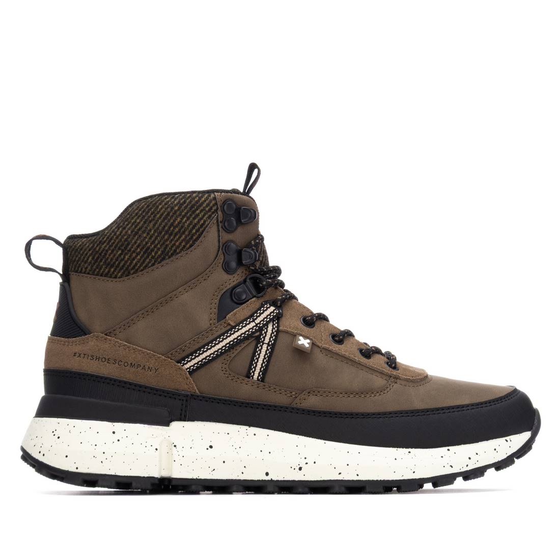 Botin de hombre plano Xti 14473201