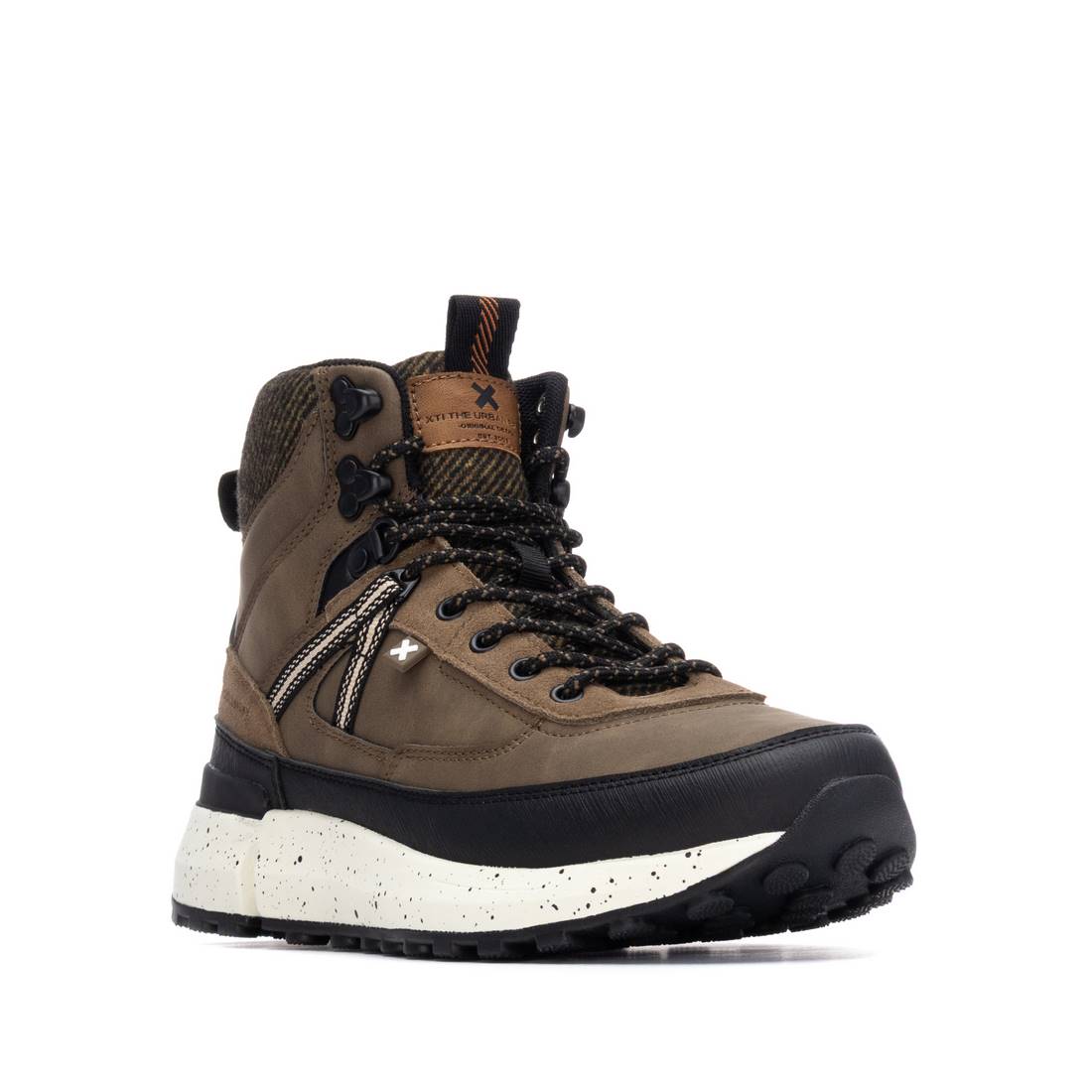 Botin de hombre plano Xti 14473201