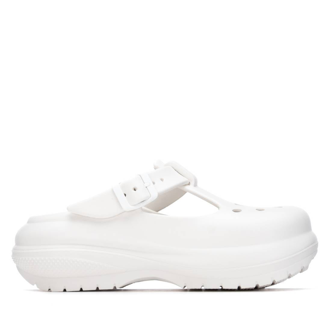 Zueco de mujer plano Xti 14514202