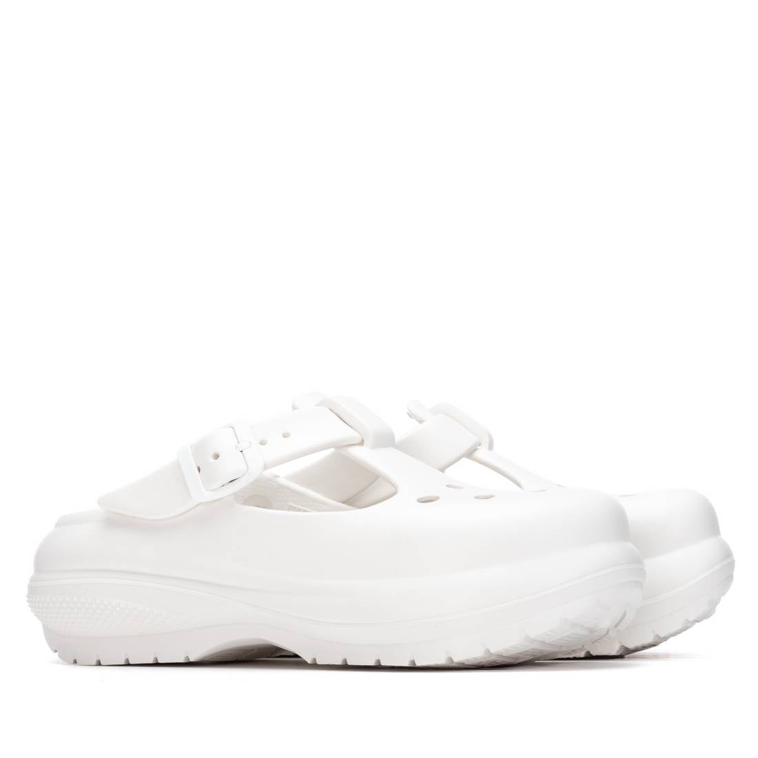 Zueco de mujer plano Xti 14514202