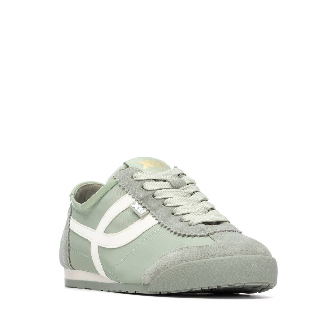 Zapatilla de mujer plano Xti 14521801