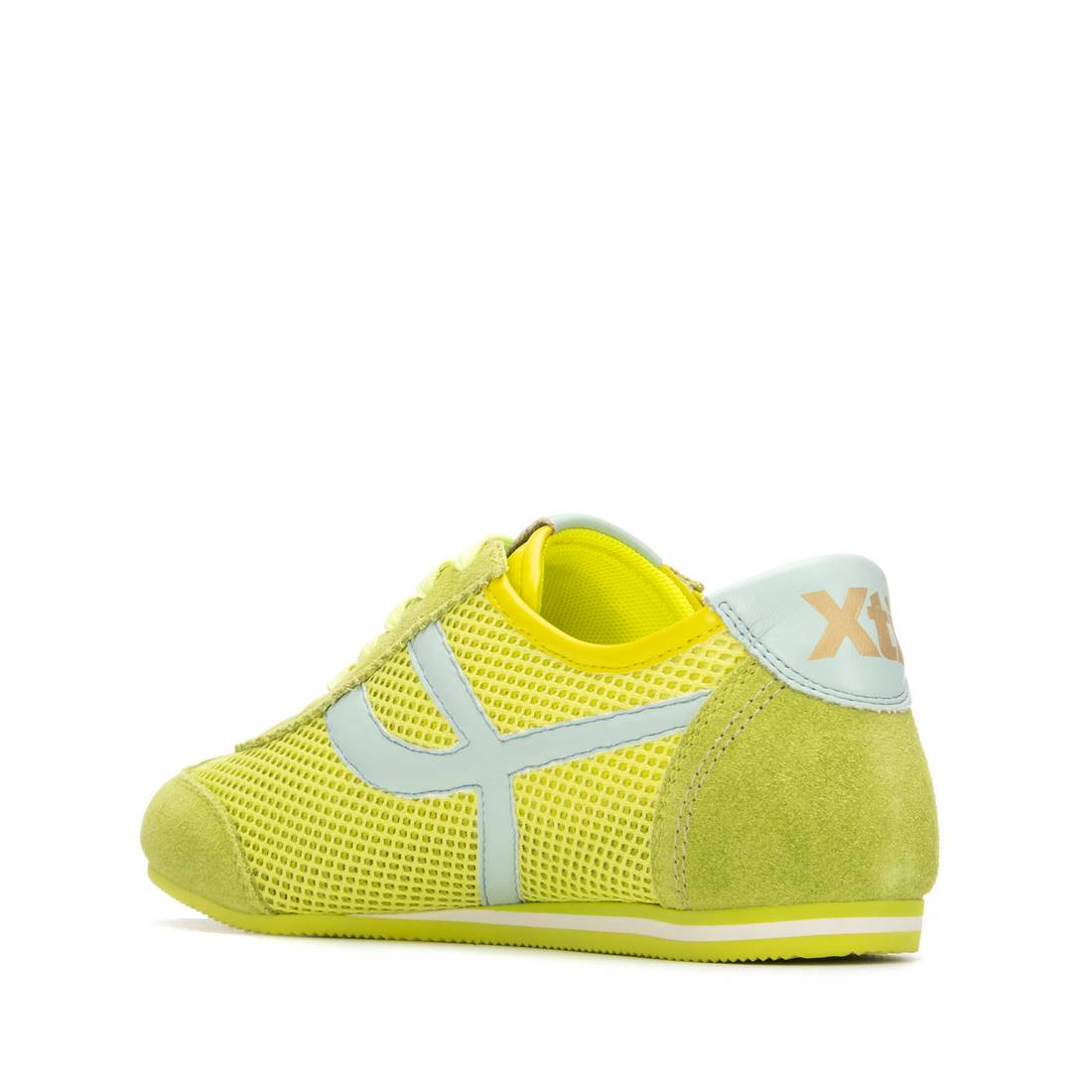 Zapatilla de mujer plano Xti 14522912