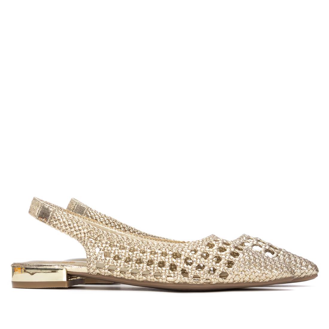 Zapato de mujer plano Xti 14530002