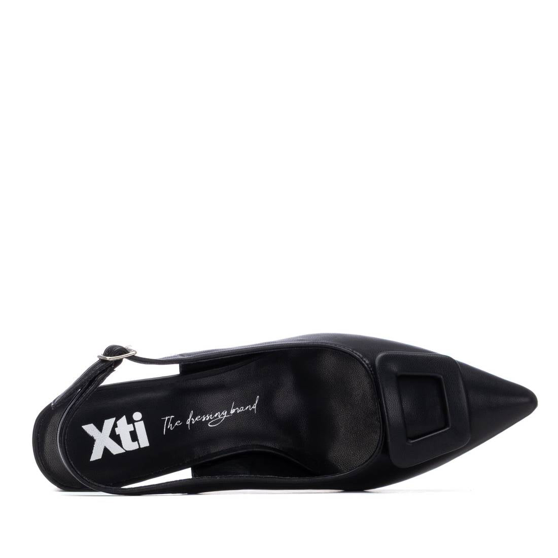 Zapato de mujer con tacón Xti 14536504