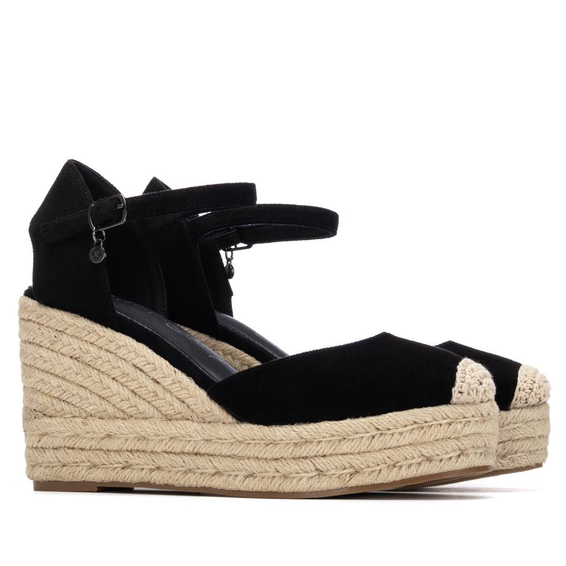 Zapato de mujer con cuña Xti 14541602