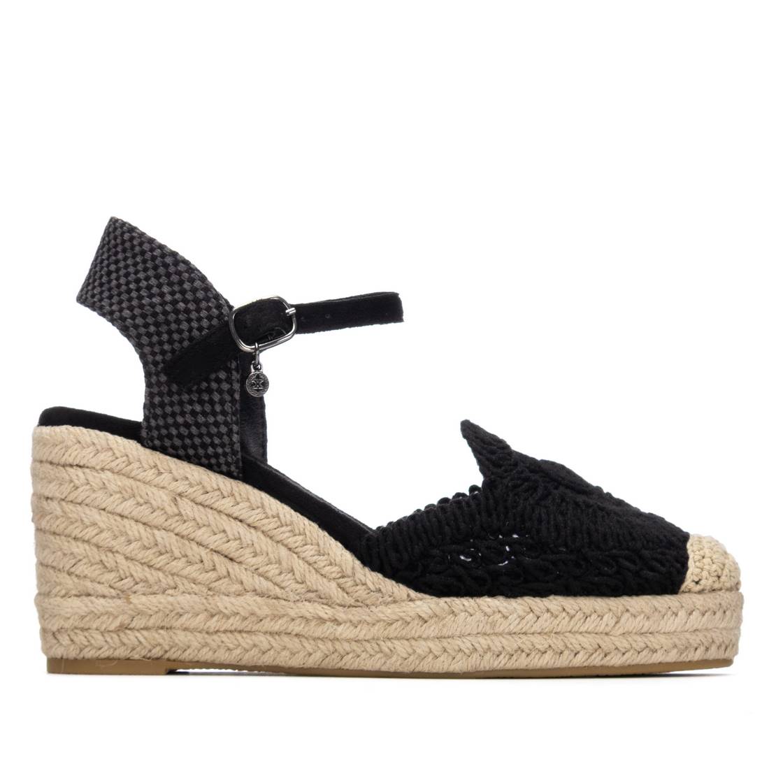 Zapato de mujer con cuña Xti 14541701